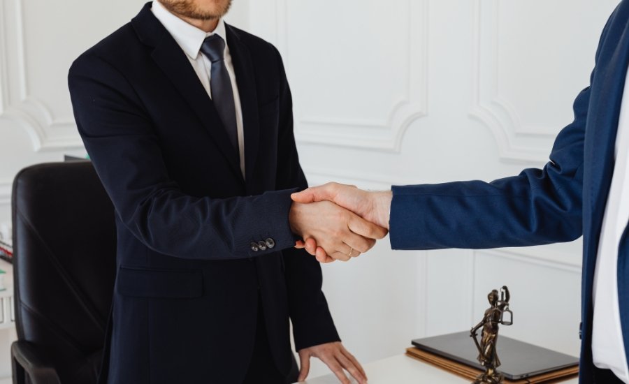 Sua empresa está preparada para receber investidores? 7 pontos jurídicos para revisar